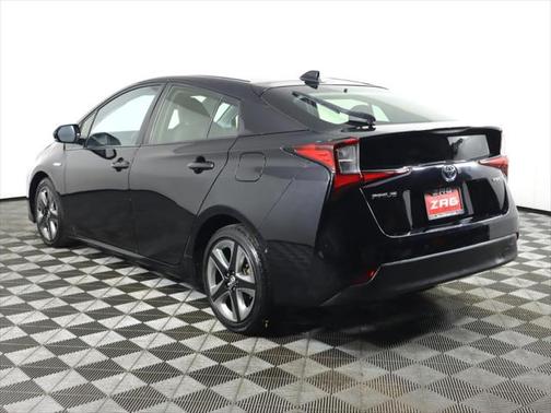 2020 Toyota Prius XLE