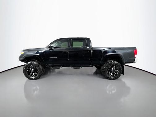 2016 Toyota Tacoma SR5