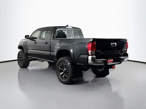 2016 Toyota Tacoma SR5