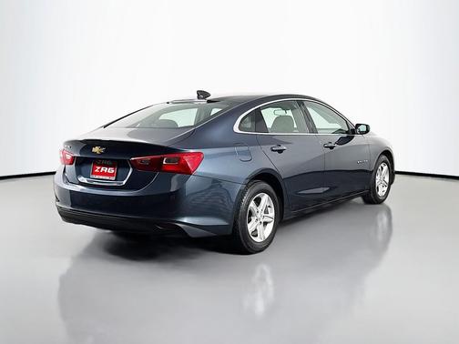 Shadow Gray Metallic 2020 Chevrolet Malibu 1LS
