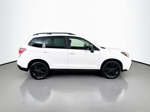 2018 Subaru Forester 2.5i Premium Black Edition