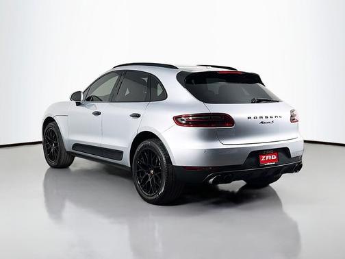 2017 Porsche Macan S