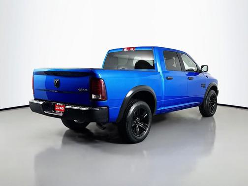 2024 RAM 1500 Classic Warlock Crew Cab 4x4 5'7' Box