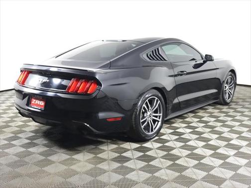 2017 Ford Mustang EcoBoost