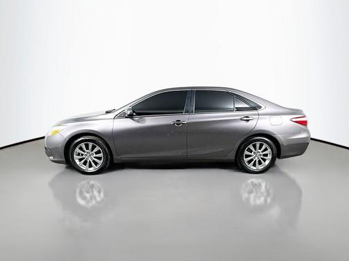 Predawn Gray Mica 2016 Toyota Camry XLE