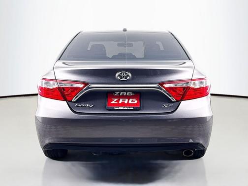 Predawn Gray Mica 2016 Toyota Camry XLE