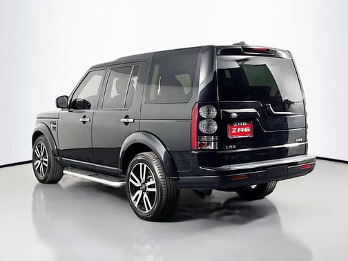 2016 Land Rover LR4 Base