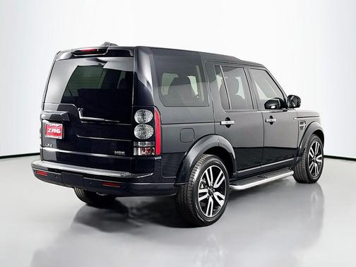 2016 Land Rover LR4 Base