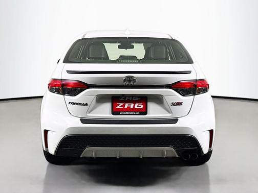 Super White 2021 Toyota Corolla XSE