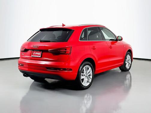 2018 Audi Q3 2.0T Premium Plus