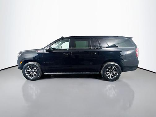 2022 Chevrolet Suburban 4WD Z71