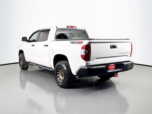 Super White 2017 Toyota Tundra SR5