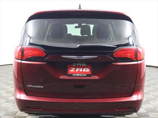 2020 Chrysler Voyager L