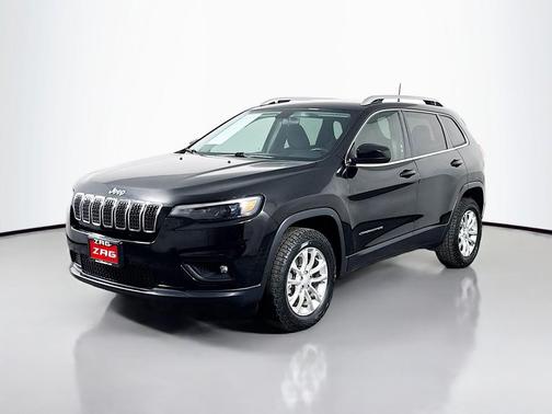 Black 2019 Jeep Cherokee Latitude