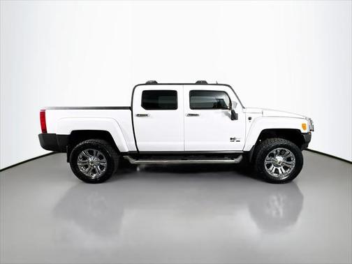 2009 Hummer H3T Alpha