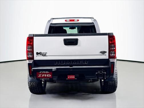 2009 Hummer H3T Alpha