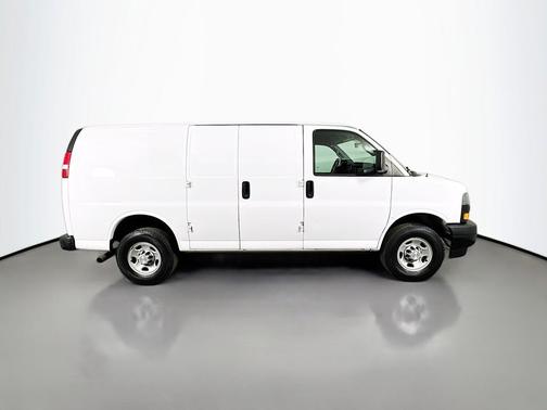 2018 Chevrolet Express 2500 Work Van