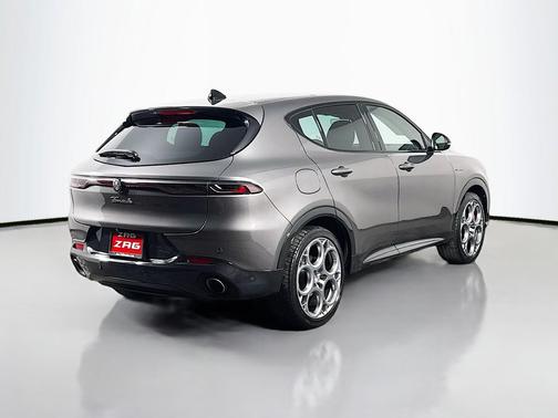 2024 Alfa Romeo Tonale Veloce EAWD