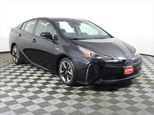 2020 Toyota Prius XLE