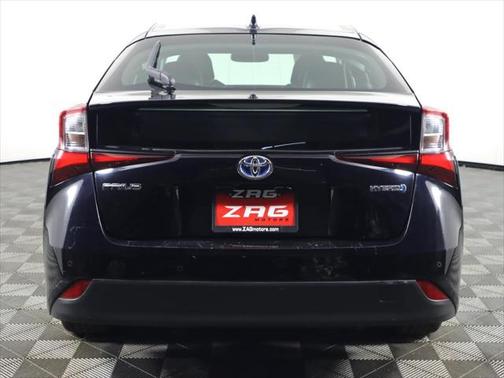 2020 Toyota Prius XLE
