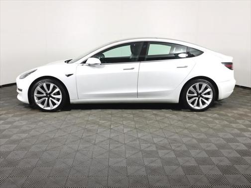 2020 Tesla Model 3 Long Range
