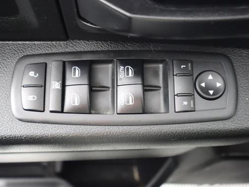 2018 RAM 1500 Express for sale in Lynnwood, WA - image 20