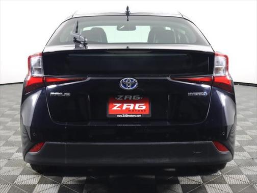 2020 Toyota Prius XLE