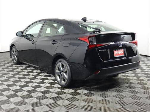 2020 Toyota Prius XLE