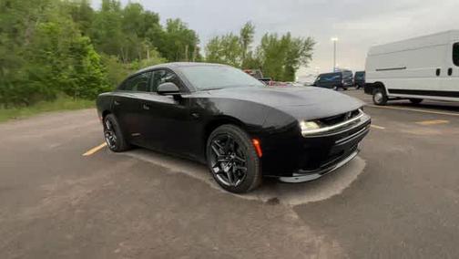 Diamond Black Crystal Pearlcoat 2026 Dodge Charger R/T
