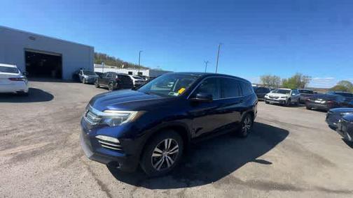 Beige 2016 Honda Pilot EX-L