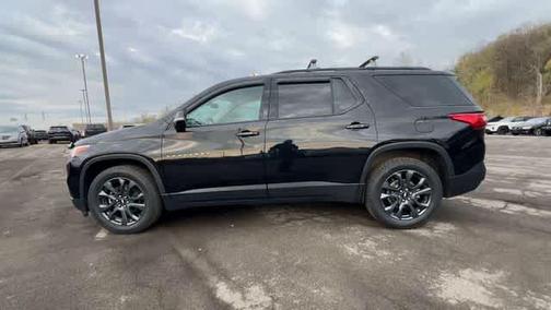 Mosaic Black Metallic 2020 Chevrolet Traverse RS