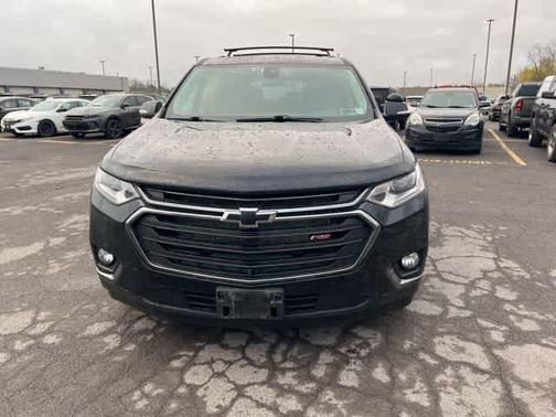 Mosaic Black Metallic 2020 Chevrolet Traverse RS