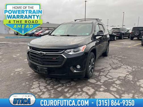 Mosaic Black Metallic 2020 Chevrolet Traverse RS