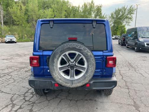 Ocean Blue Metallic Clearcoat 2020 Jeep Wrangler Unlimited Sahara