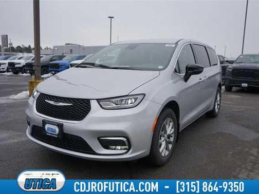 2026 Chrysler Pacifica L