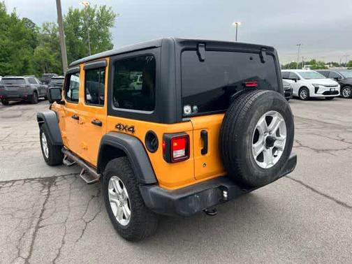 Black Clearcoat 2018 Jeep Wrangler Unlimited Sport