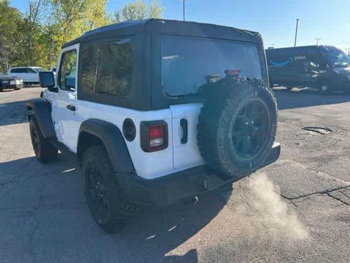 Bright White Clearcoat 2023 Jeep Wrangler Willys