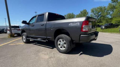 Granite Crystal Metallic Clearcoat 2019 RAM 2500 Big Horn Crew Cab 4x4 6'4' Box