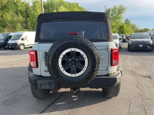 Cactus Gray 2022 Ford Bronco Base