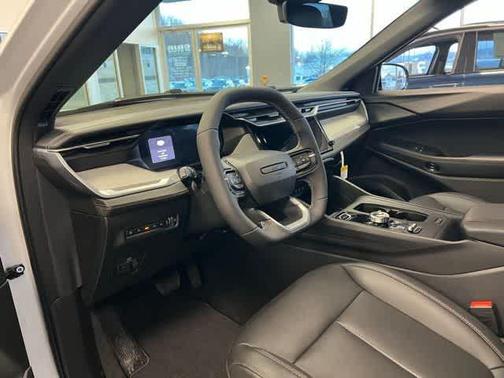 Bright White Clearcoat 2026 Jeep Cherokee Limited