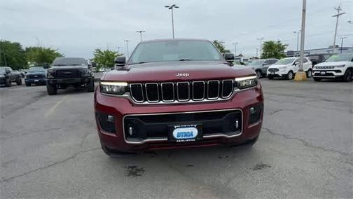 2022 Jeep Grand Cherokee Overland