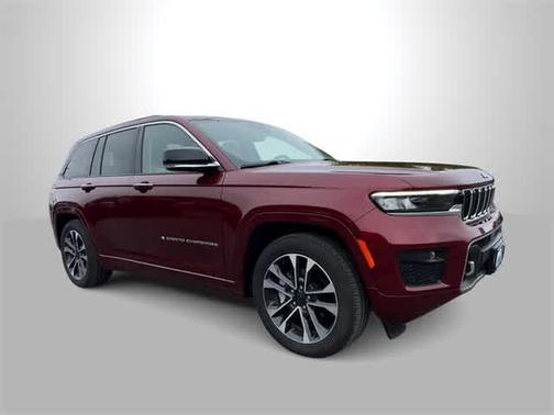 2022 Jeep Grand Cherokee Overland