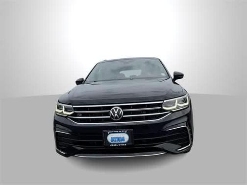 2022 Volkswagen Tiguan 2.0T SEL R-Line 4MOTION