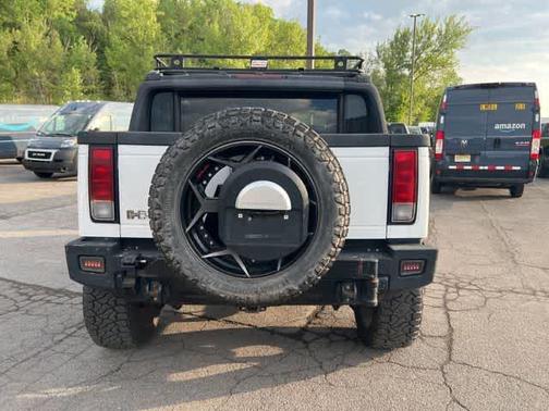 Birch White 2007 Hummer H2 SUT
