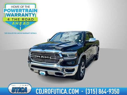 Diamond Black Crystal Pearlcoat 2021 RAM 1500 Laramie