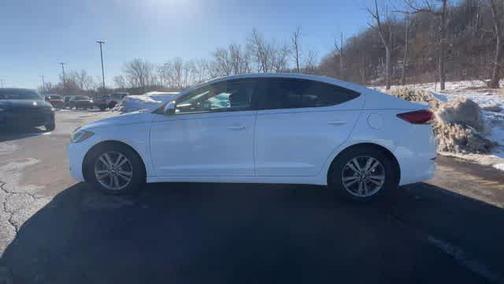 2017 Hyundai ELANTRA Value Edition