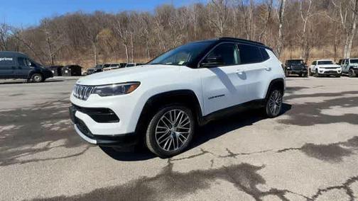 Bright White Clearcoat 2022 Jeep Compass Limited