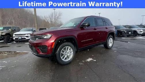 2025 Jeep Grand Cherokee Laredo