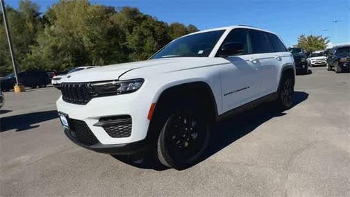 2025 Jeep Grand Cherokee Altitude