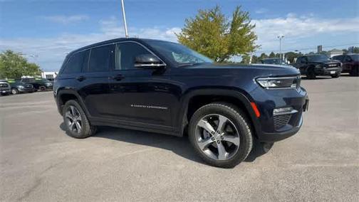 2022 Jeep Grand Cherokee 4xe Base